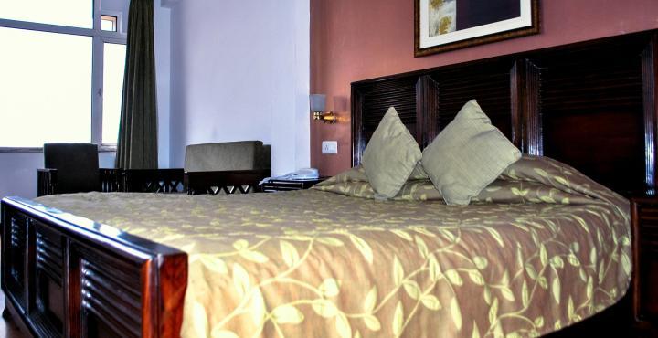 Hotel Baljees Regency Шимла Екстериор снимка