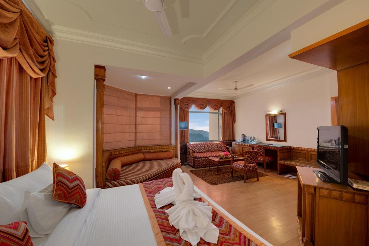 Hotel Baljees Regency Шимла Екстериор снимка