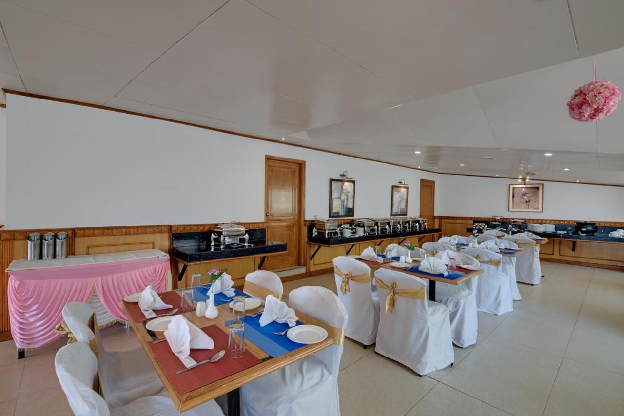 Hotel Baljees Regency Шимла Екстериор снимка