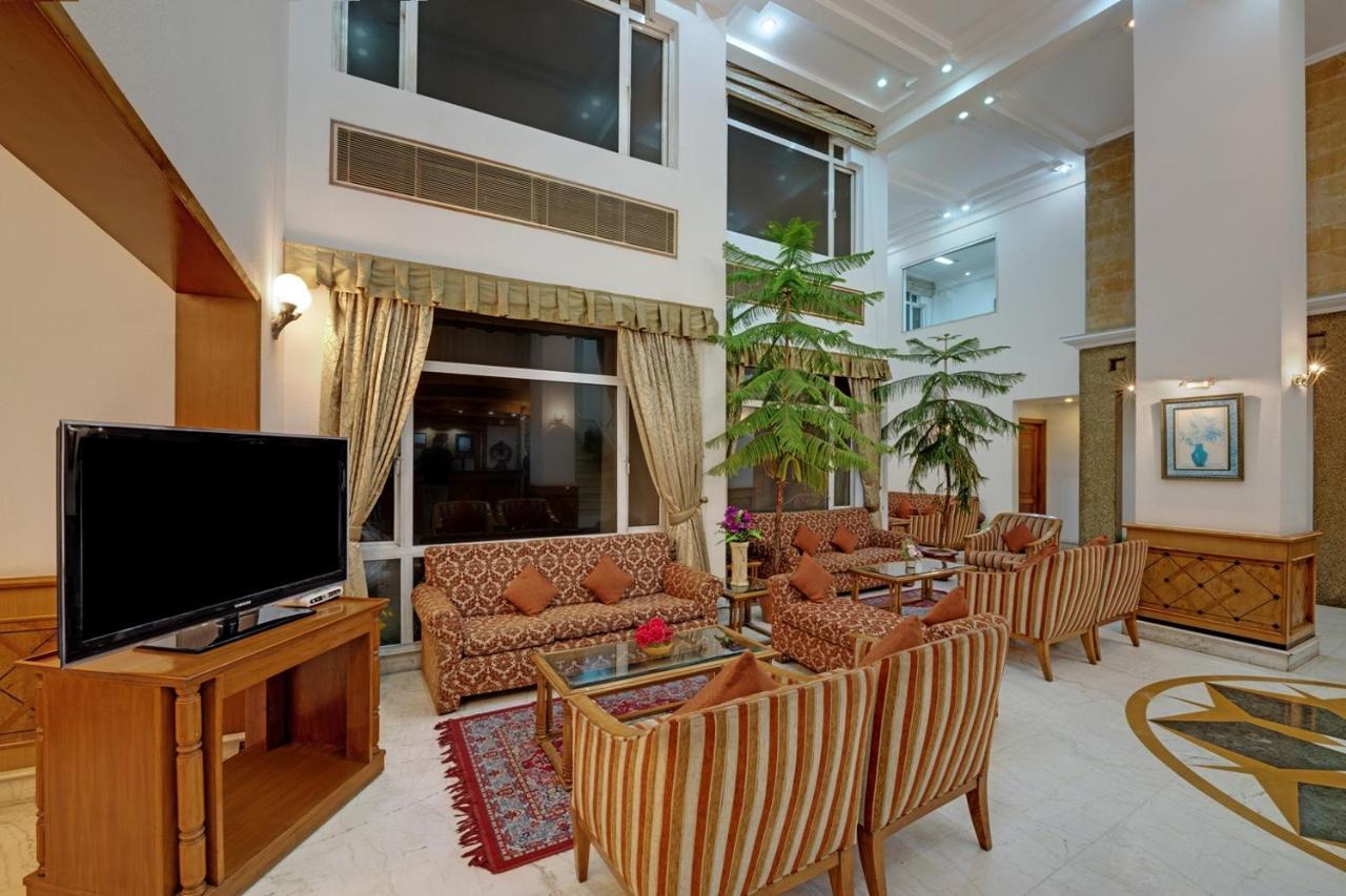 Hotel Baljees Regency Шимла Екстериор снимка