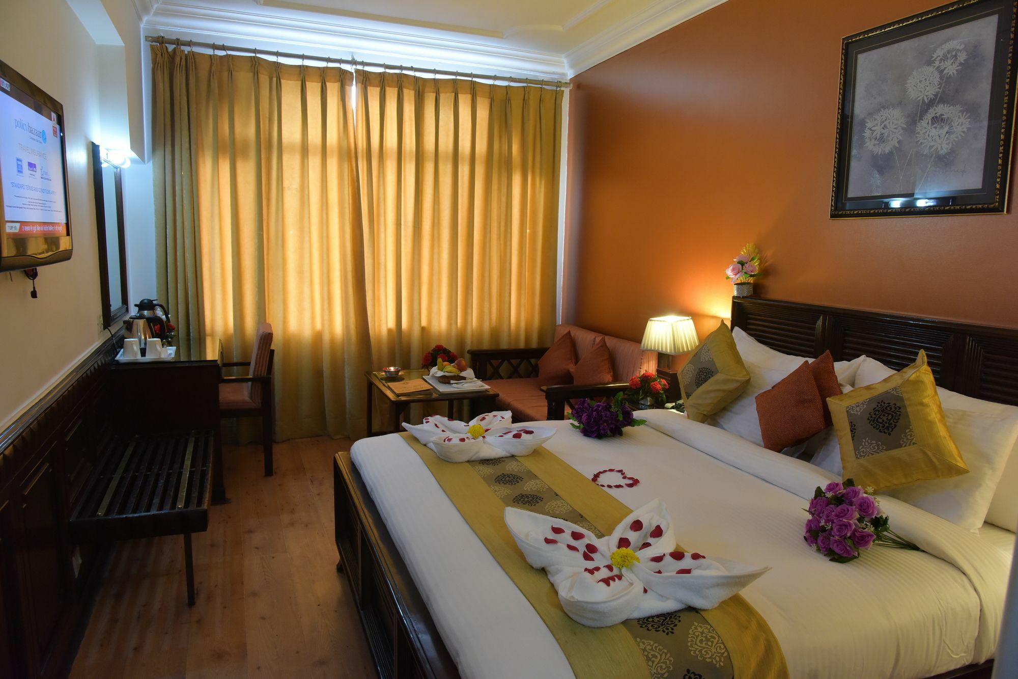 Hotel Baljees Regency Шимла Екстериор снимка